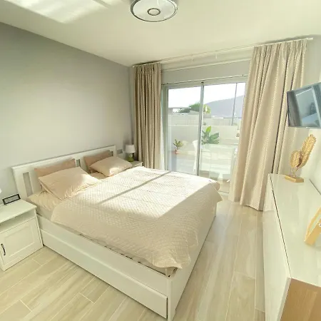 A Beautiful With A View - La Tejita - Apartment *